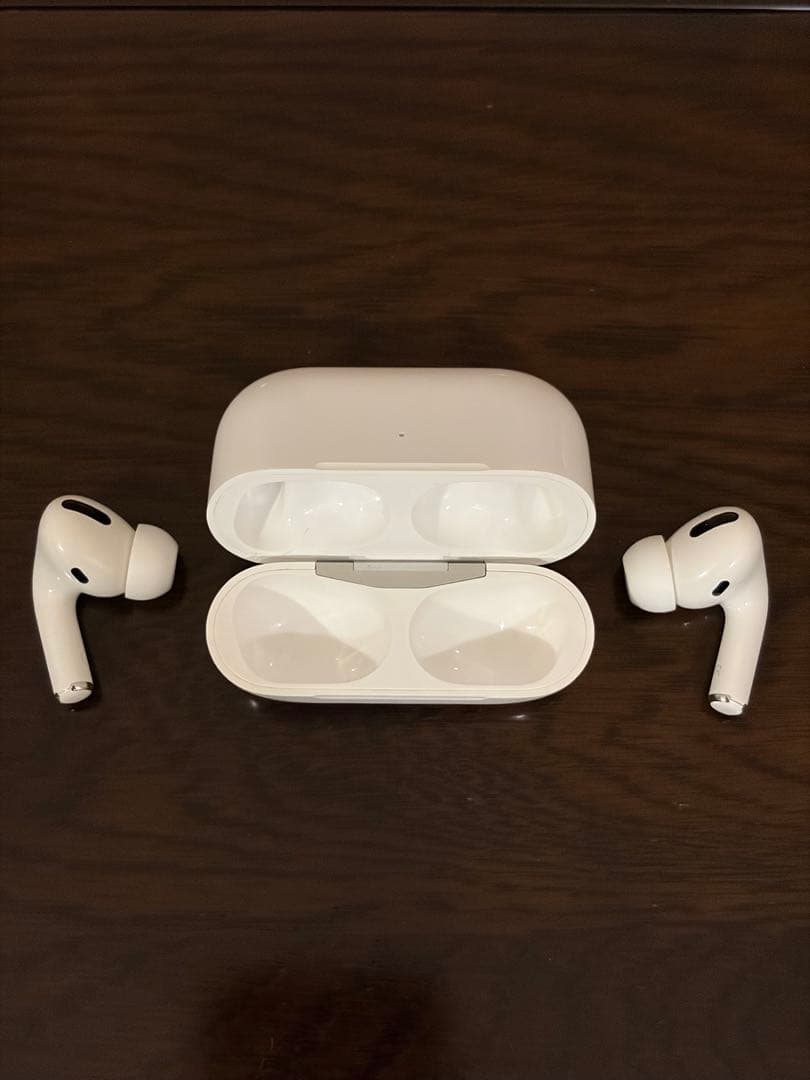 AirPods Pro 第1世代 本体 充電ケース付き ホワイト