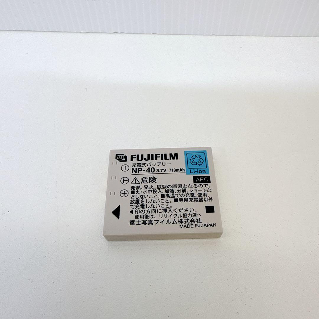 Fujifilm FinePix F710　コンパクトデジタルカメラ