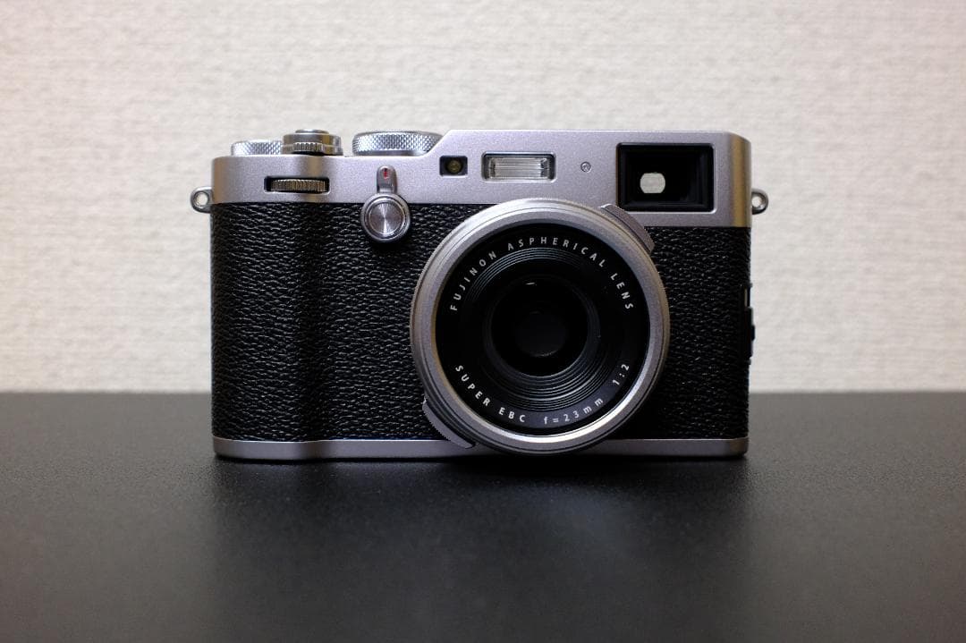 【中古】 FUJIFILM X100F シルバー【本体のみ】