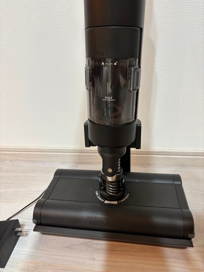 【rei.desu 】BALMUDA スティッククリーナー 本体 ブラック