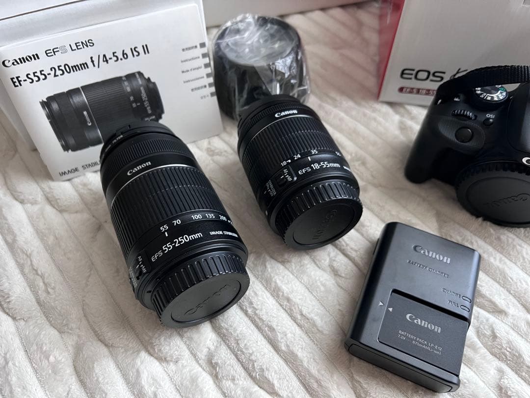 Canon EOS kiss X7 ダブルズームキット 一眼レフカメラ