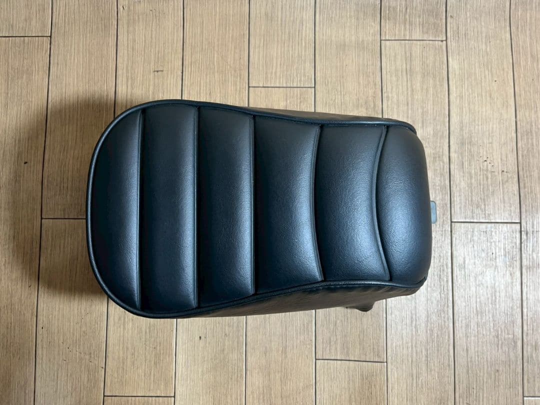 ハーレー ＸＬ８８３Ｎ ピリオンシート タンデムシート　パッセンジャーシート