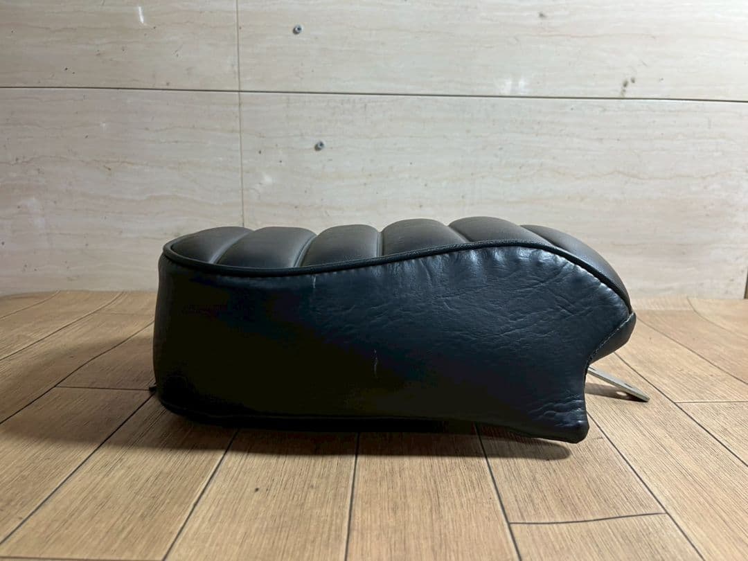 ハーレー ＸＬ８８３Ｎ ピリオンシート タンデムシート　パッセンジャーシート