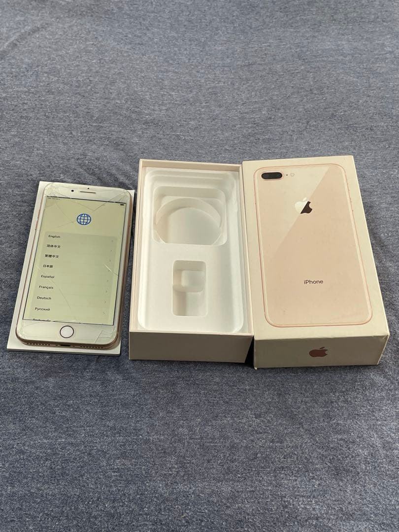 iPhone 8 Plus ゴールド 画面ひび割れ