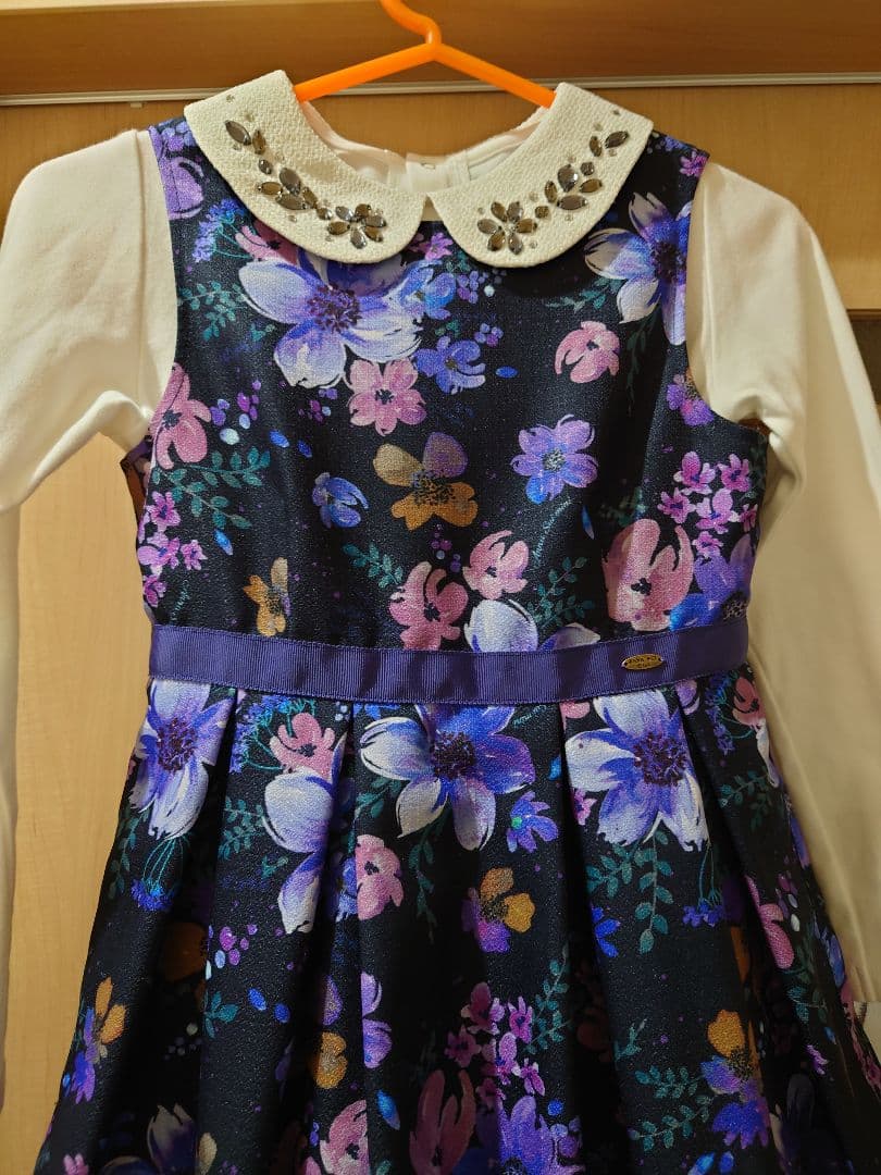 アナスイ　白シャツと花柄ワンピース（セット売り）