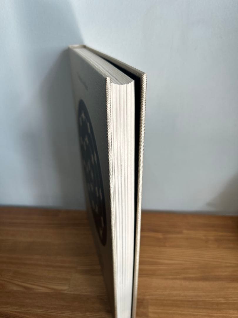 美品　Alhambra アルハンブラヒストリーブック ヴァン クリーフ＆アーペル