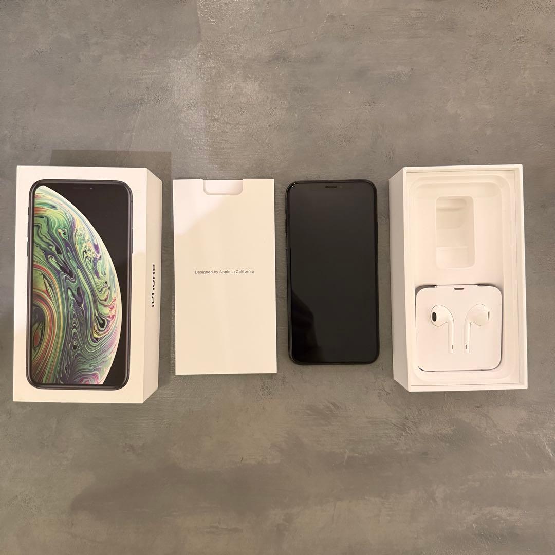 iPhone XS 256GB　Ｓｐａｃｅ　Ｇｒａｙ　中古　SIMフリー済