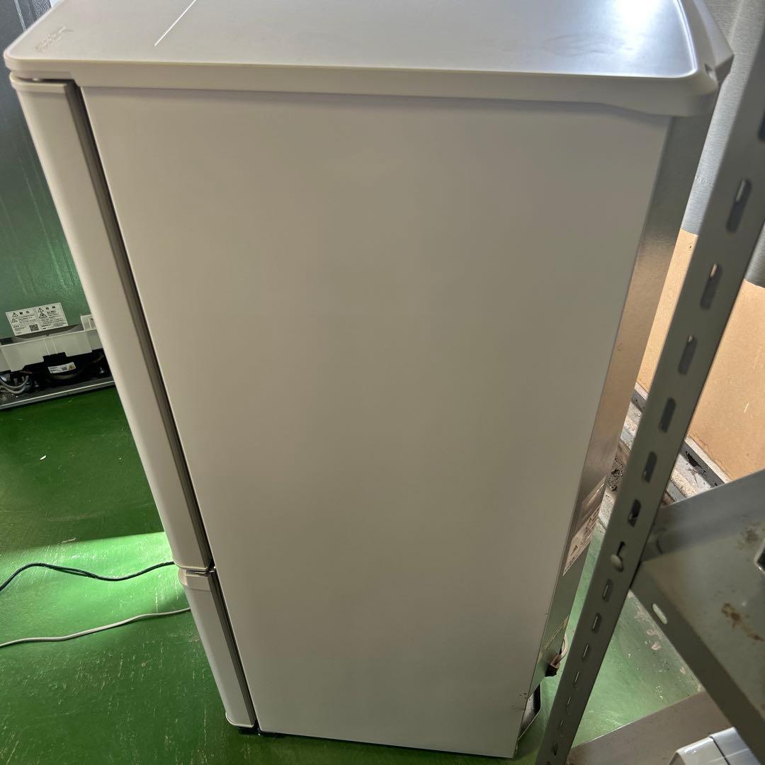 す*ん様 三菱 MR-P15EF-KW 冷蔵庫 家庭用 2020年製