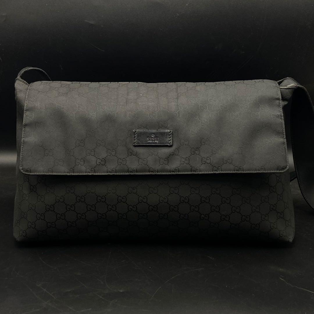 【美品】グッチ GG柄 メッセンジャーバッグ ブラック