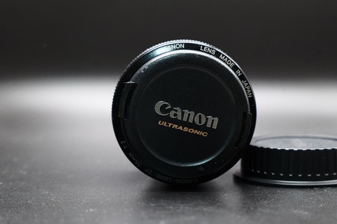 広角レンズ Canon EF 35mm F2