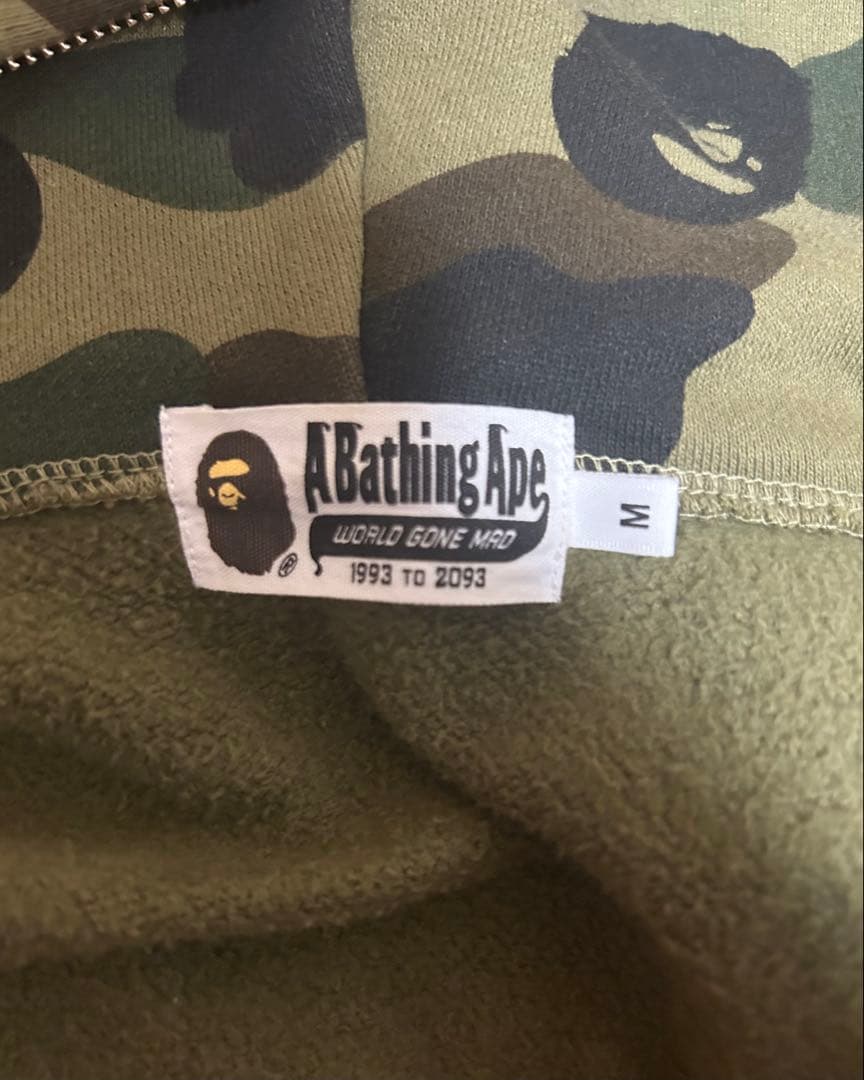 エイプ　シャークパーカー