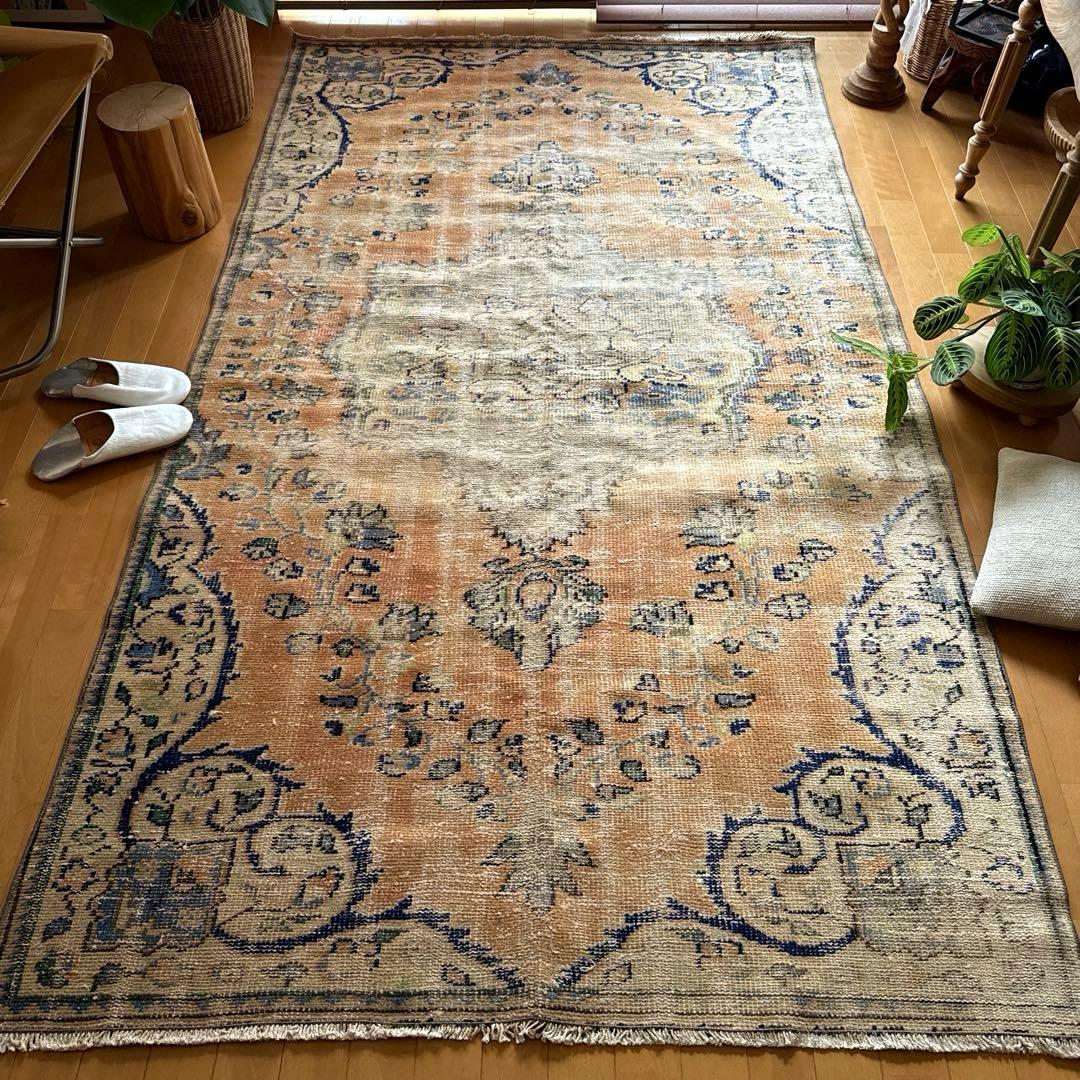 gigi（プロフ必読）　132×235擦れシャビートルコヴィンテージラグ