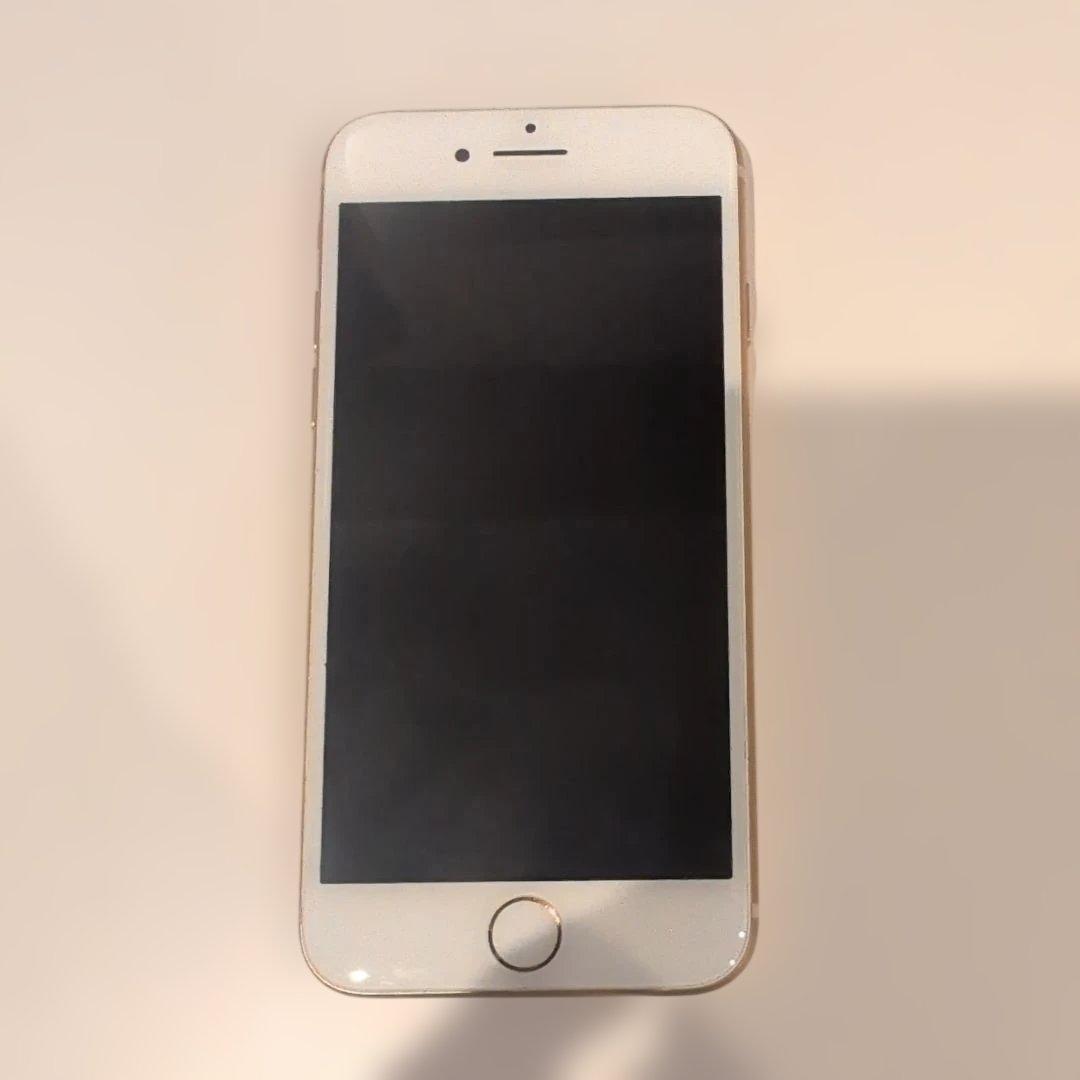 iphone8 64g ピンクゴールド