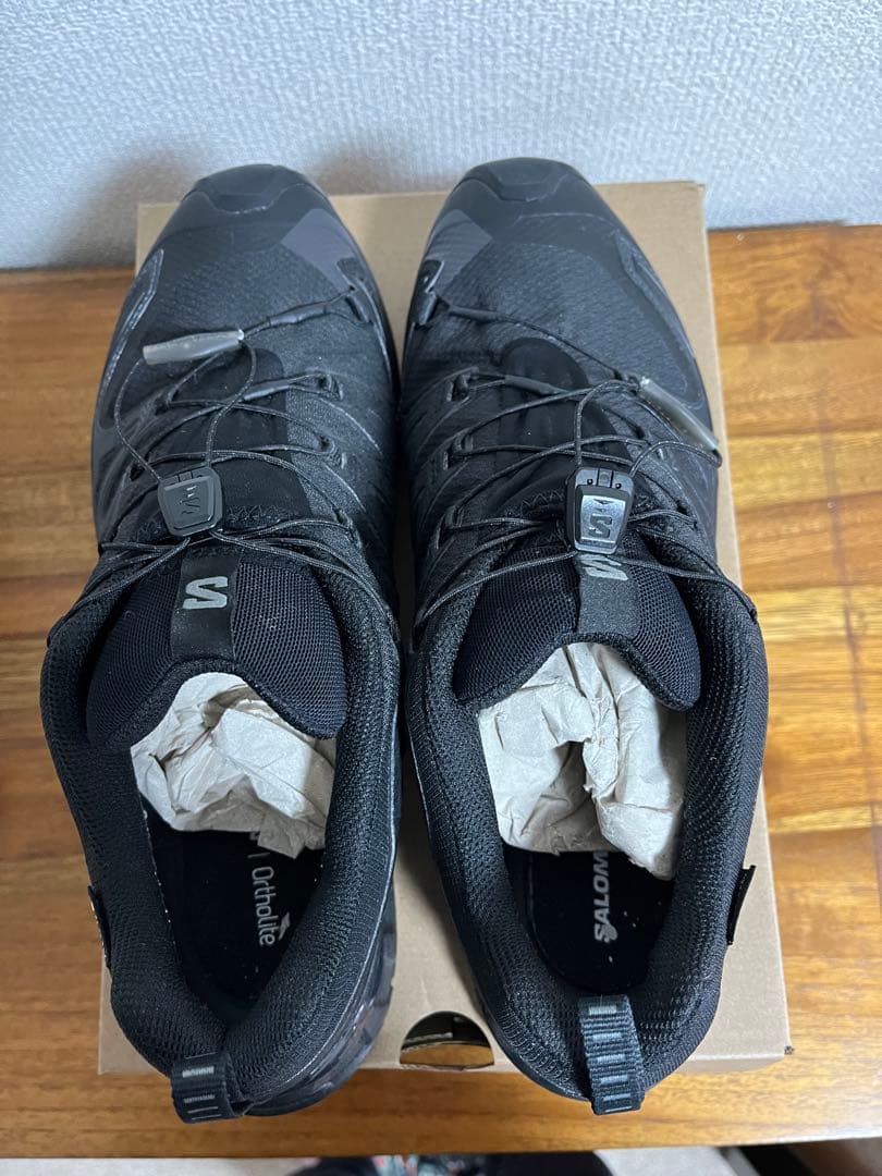 SALOMON　XA PRO 3D V9 GORE-TEX　１回屋外着用のみ美品