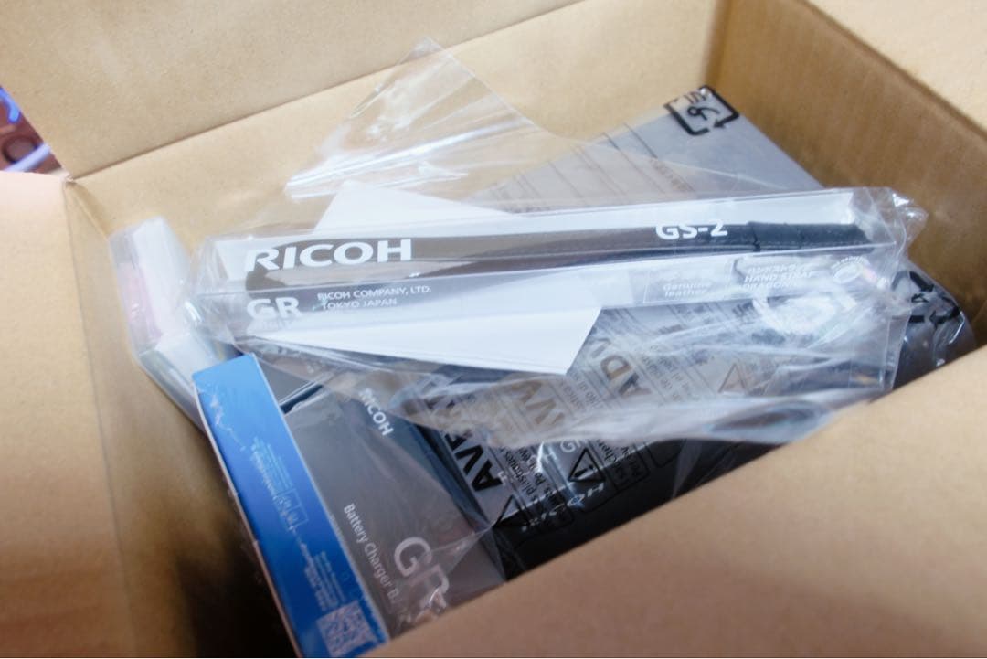 【付属品全部付き】新品未使用 RICOH GR IV リコー GR4