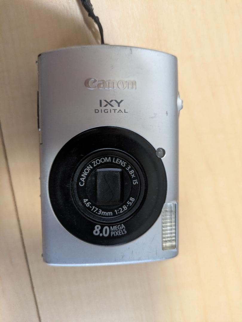 Canon IXY　910is DIGITAL 8.0メガピクセル