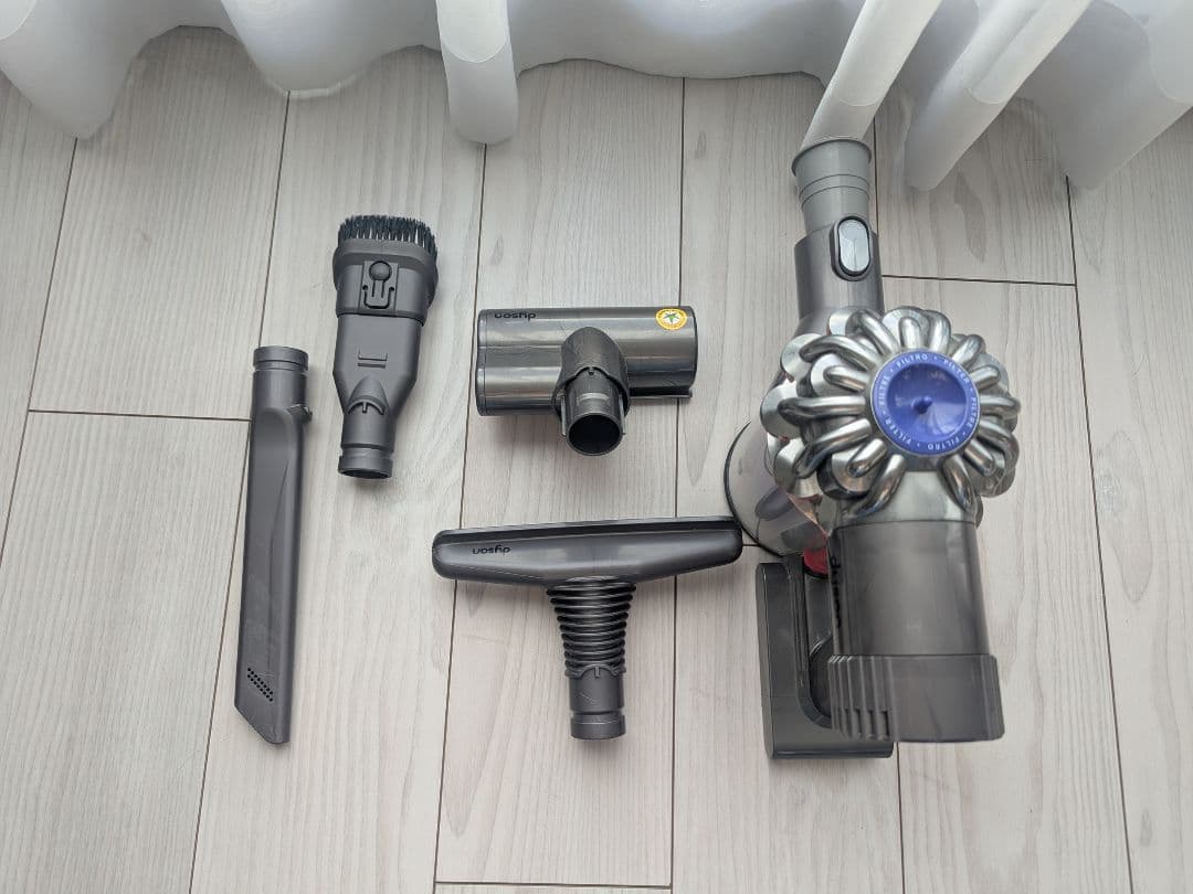 dyson クリーナー 布団掃除機