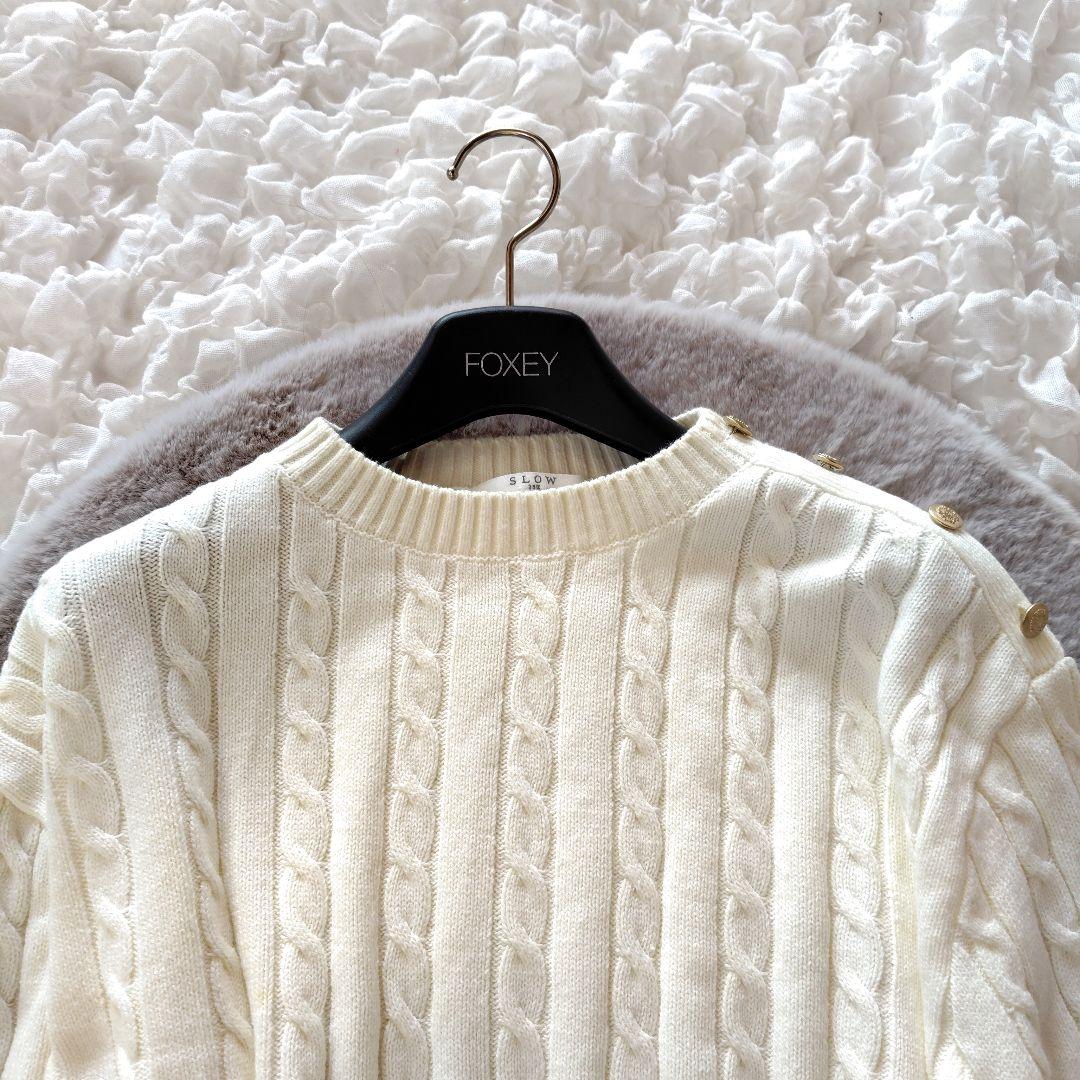 極美品　23区　44　 ハイバルコットンブレンド ニット　洗える　金ボタン　綿