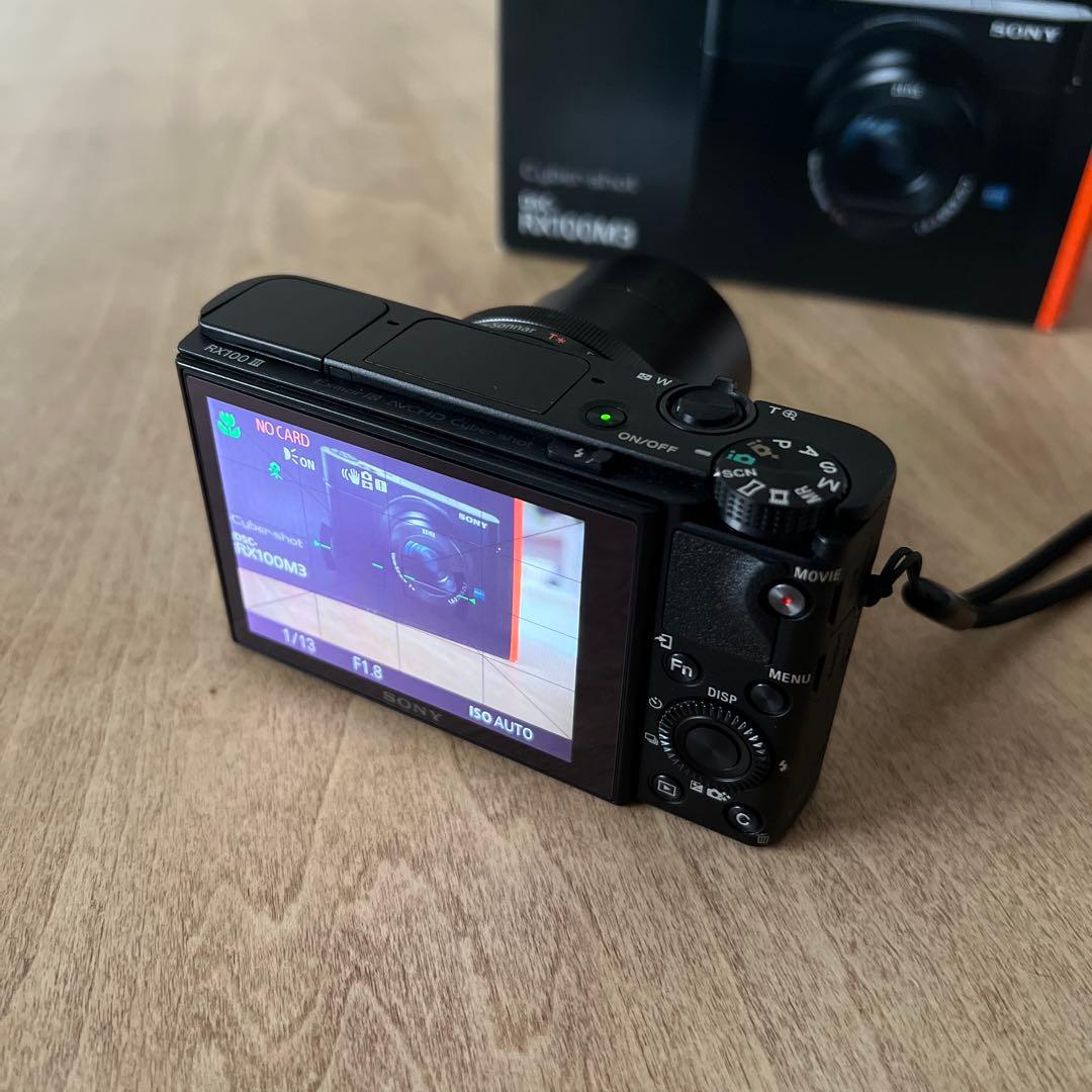 SONY RXM100 III コンパクトデジタルカメラ