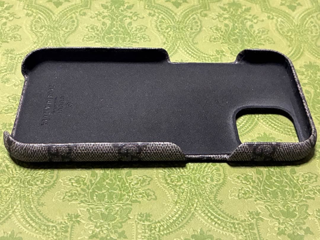 GUCCI グッチ スマホケース iPhone15