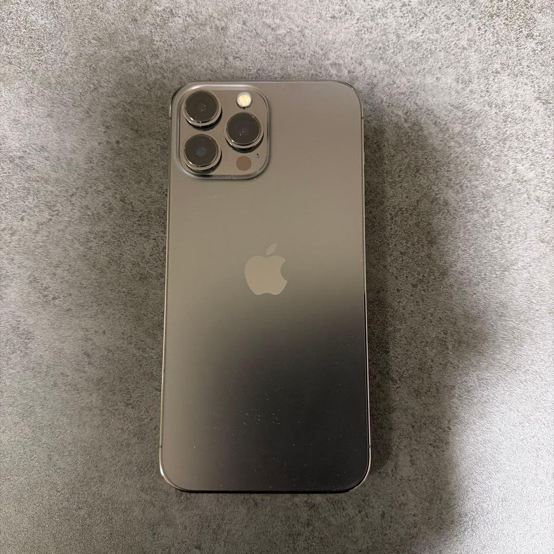 銀林檎　iPhone 13 Pro Max 256GB グラファイト