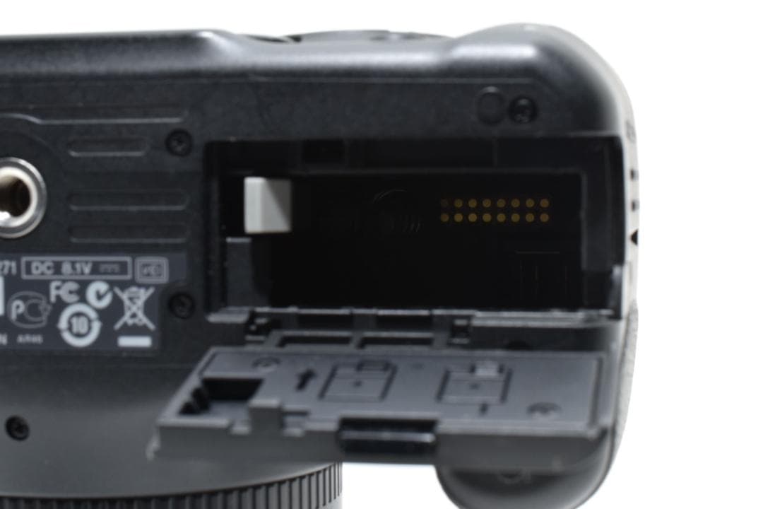 CANON EOS Kiss X4＋EF 28-80 3.5-5.6 V カメラ