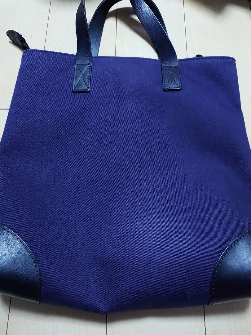 Bennett Winch トートバッグ