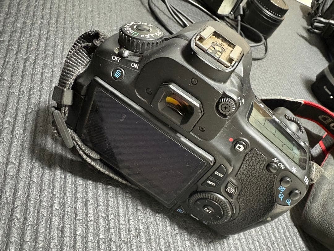 Canon EOS 60D デジタル一眼レフカメラセット