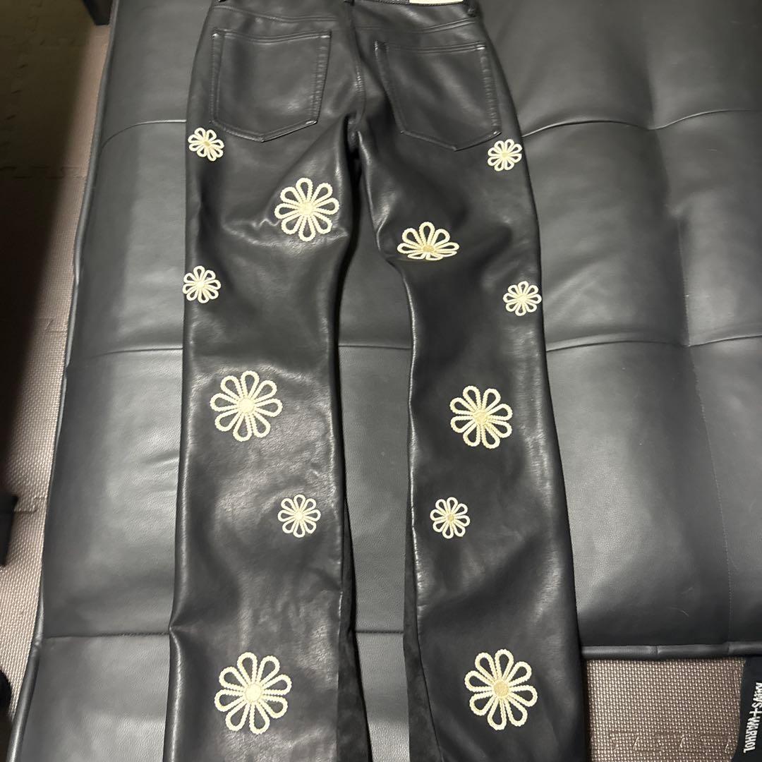 パンツ DIGITAL GROUPI3/LeatherPearlz FlarePants