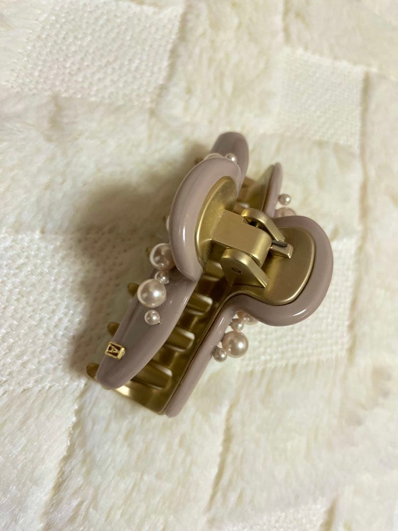アレクサンドルドゥパリ　ヘアクリップ　パール