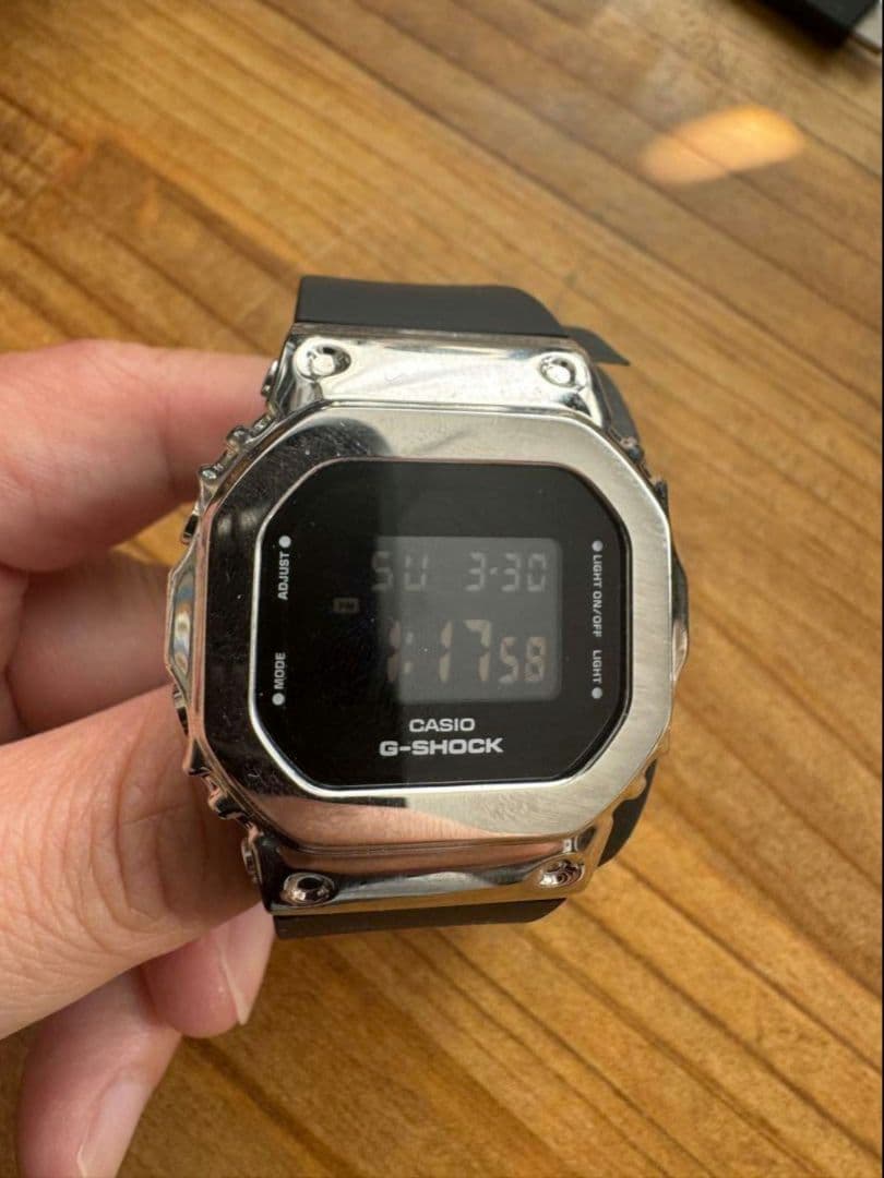 G-SHOCK　GM-S5600U-1JF　カシオ　GM-S5600U