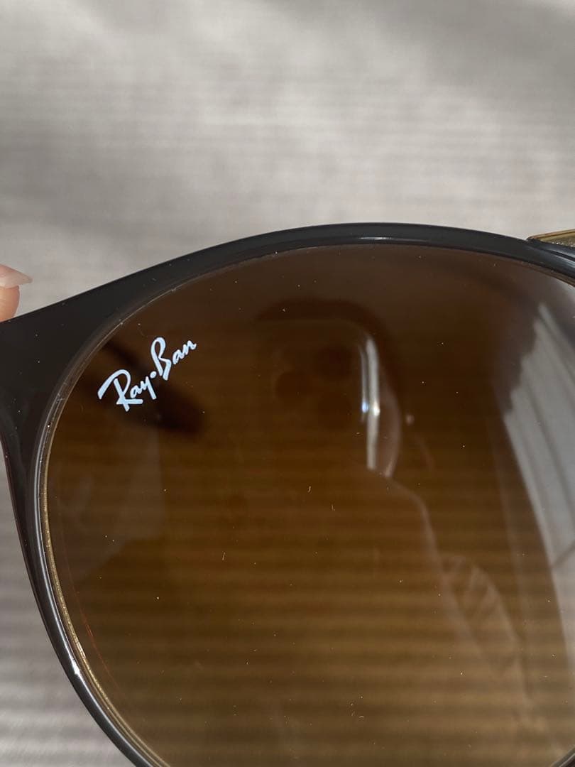 【新品未使用】Ray-Ban (レイバン)ブラウン サングラス ケース付き