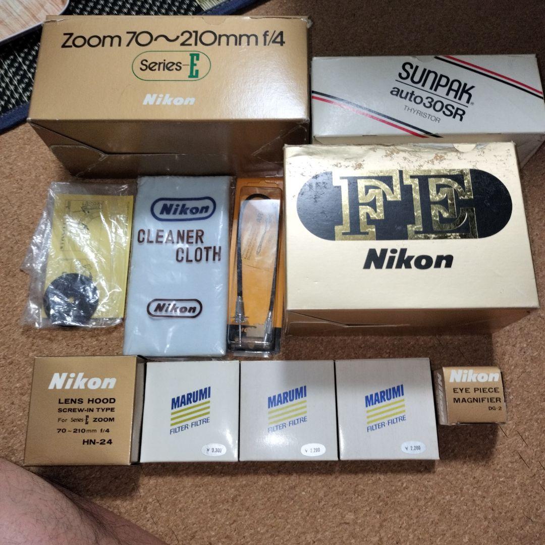 Nikon FE 一眼レフフィルムカメラ