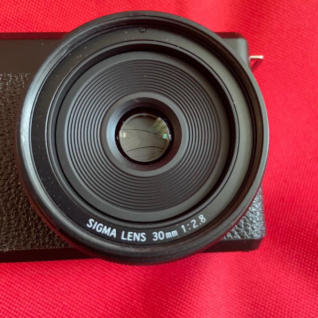 シグマ　DP２メリル 4600万画素　元箱入り