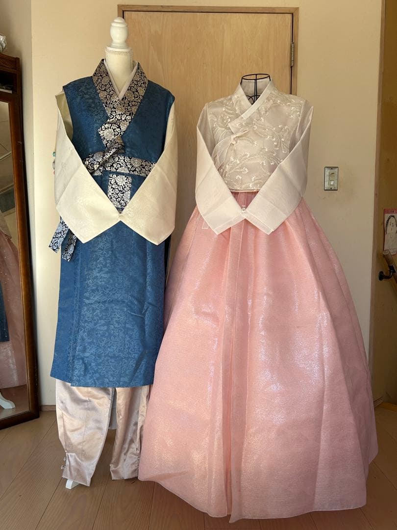 ユリ☆新品☆最新チマチョゴリ 韓服 タンウィ ベージュ×キラキラピンク