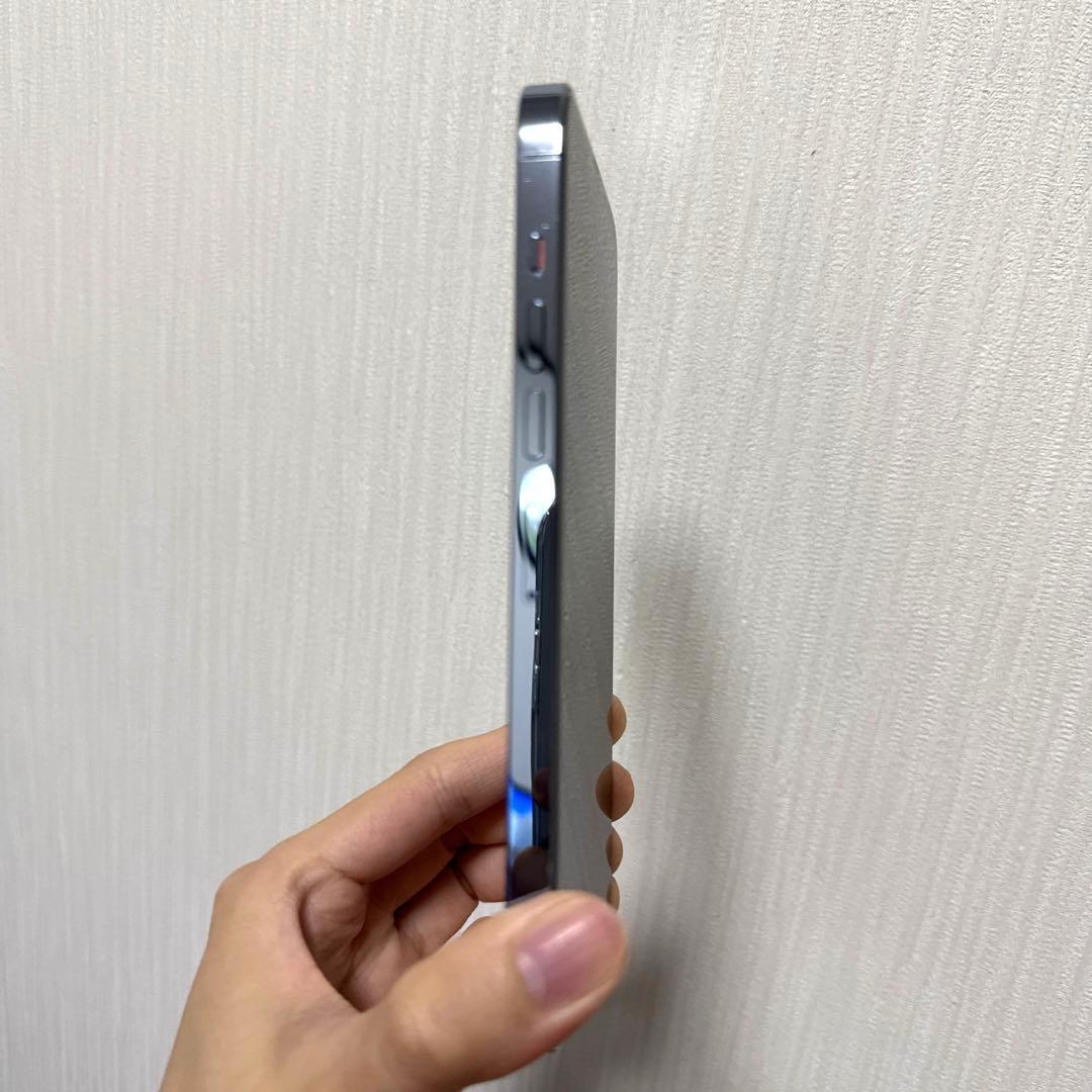 【美品】iPhone13 Pro Max 256gb 本体 シエラブルー