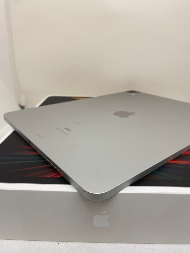 iPad Pro (12.9インチ) 第5世代 512GB WQMHH