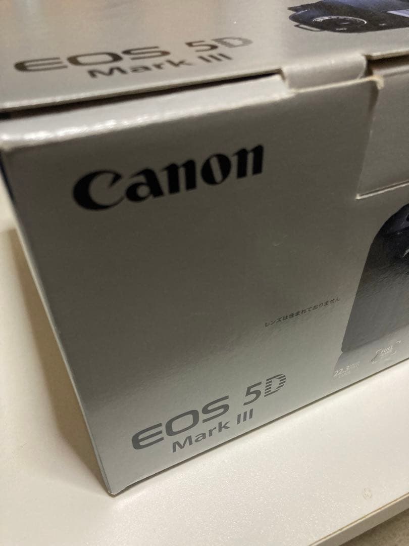 デジタルカメラ FujioEOS 5D Mark III EF 85mm f/1.8