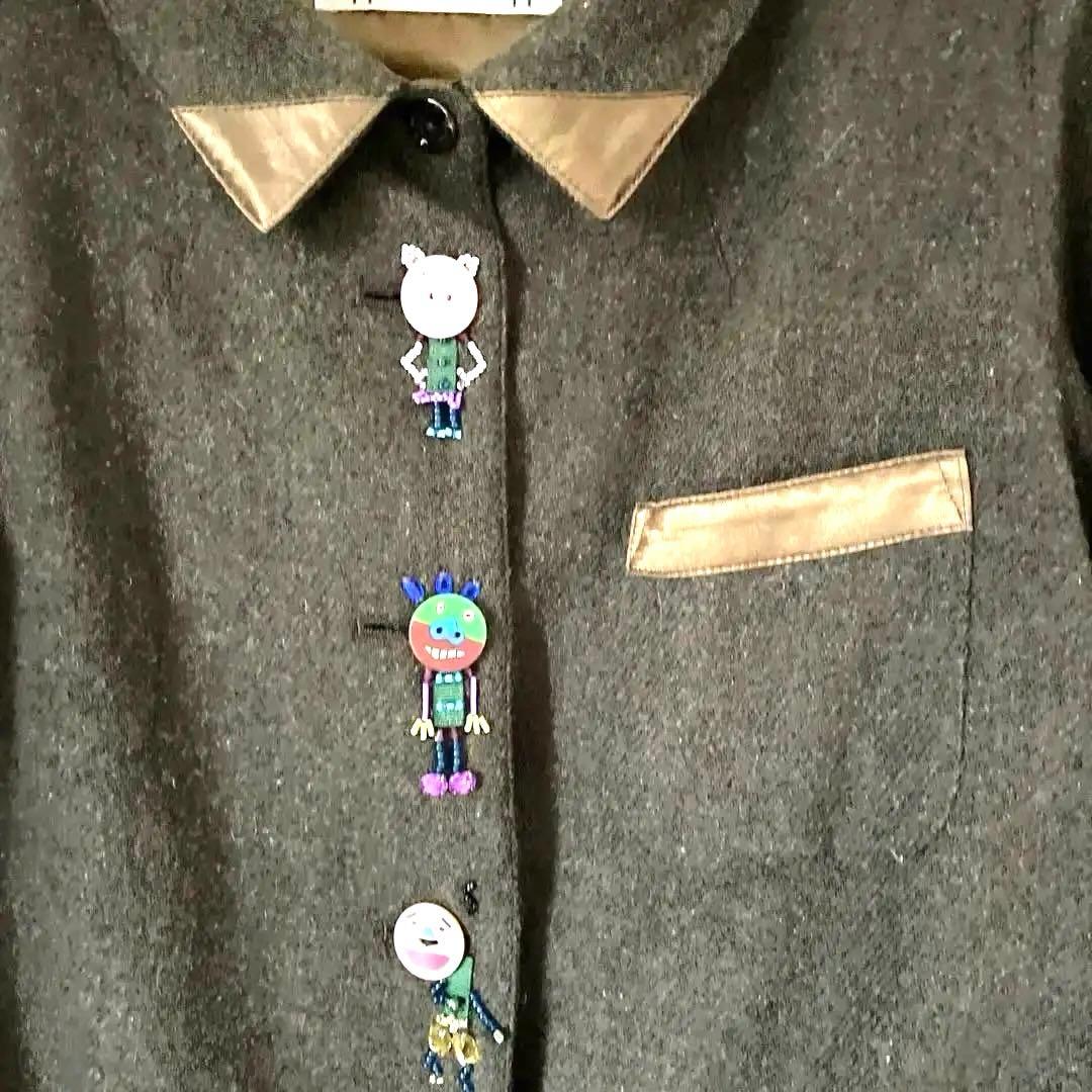 アルベロベロ　ジャケット　ショート丈　軽く暖か　お洒落　濃グリーン　便利　お薦め