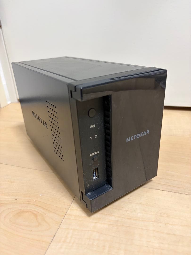 NETGEAR ReadyNAS RN212 2ベイデスクトップ型ストレージ