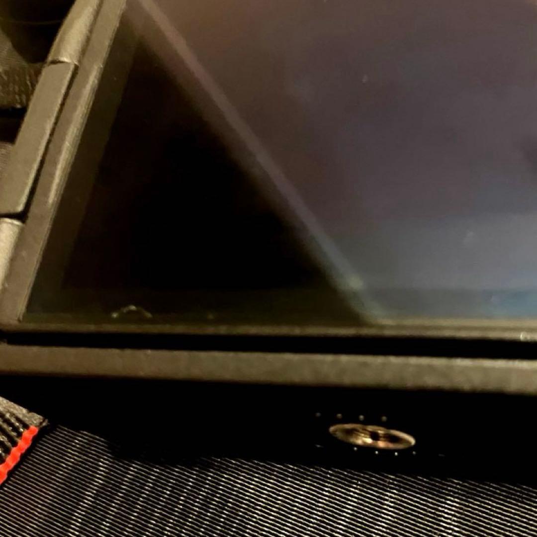 Canon EOS Kiss M ダブルレンズキット ミラーレス一眼カメラ 黒