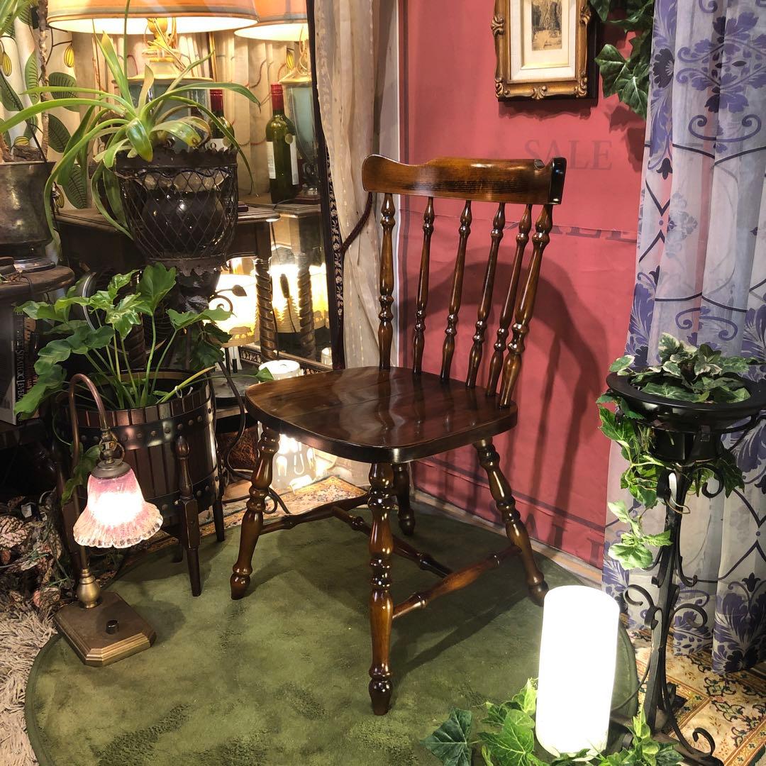 Sale L２　80’s ヴィンテージ ウィングバッグ　スピンドルチェア