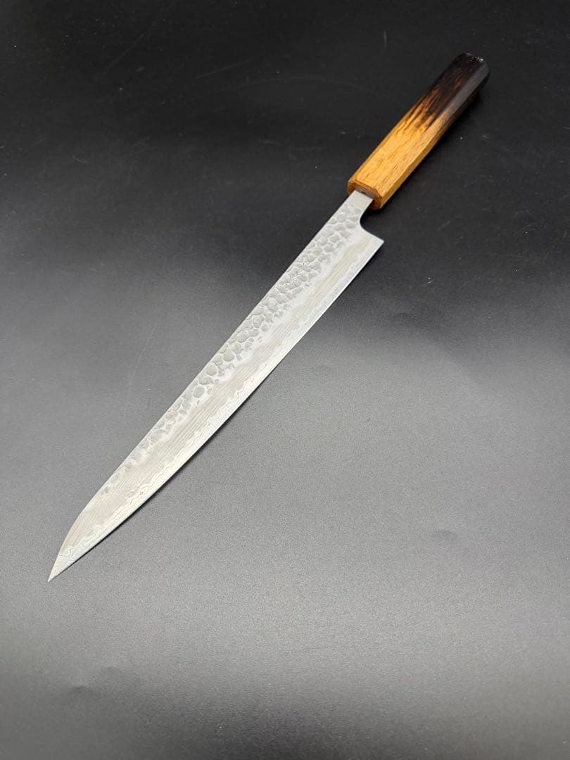 日本製　青紙スーパー鋼割り込み筋引き包丁240mm 樫木八角柄　柳刃包丁