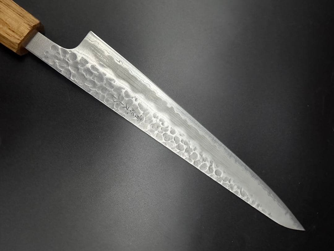 日本製　青紙スーパー鋼割り込み筋引き包丁240mm 樫木八角柄　柳刃包丁