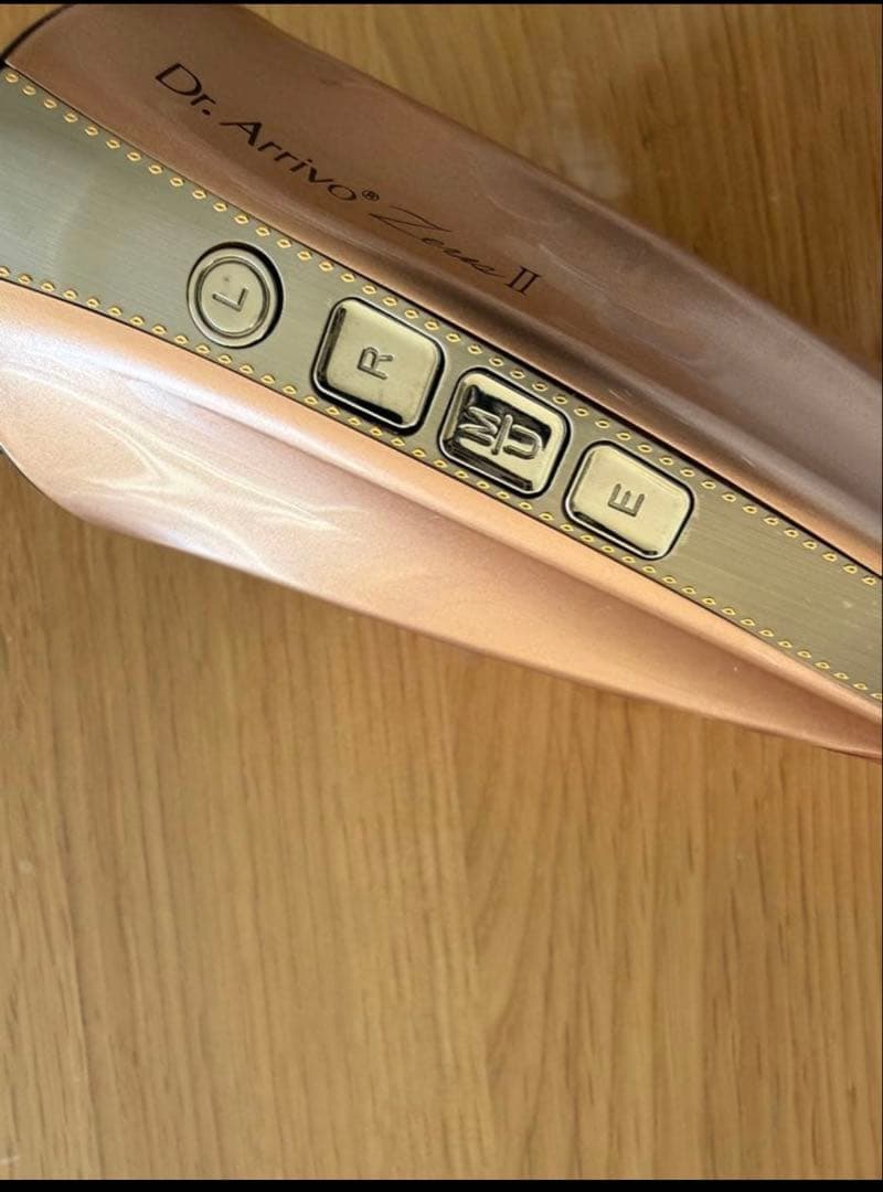 ドクターアリーヴォゼウス 美顔器ARTISTIC&CO. THE ZEUS Ⅱ