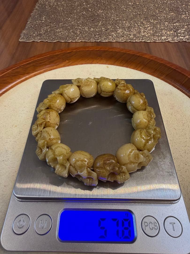 Z-765-2 天然　ラクダ骨　希少ドクロ　髑髏彫り　ブレスレット魔除け