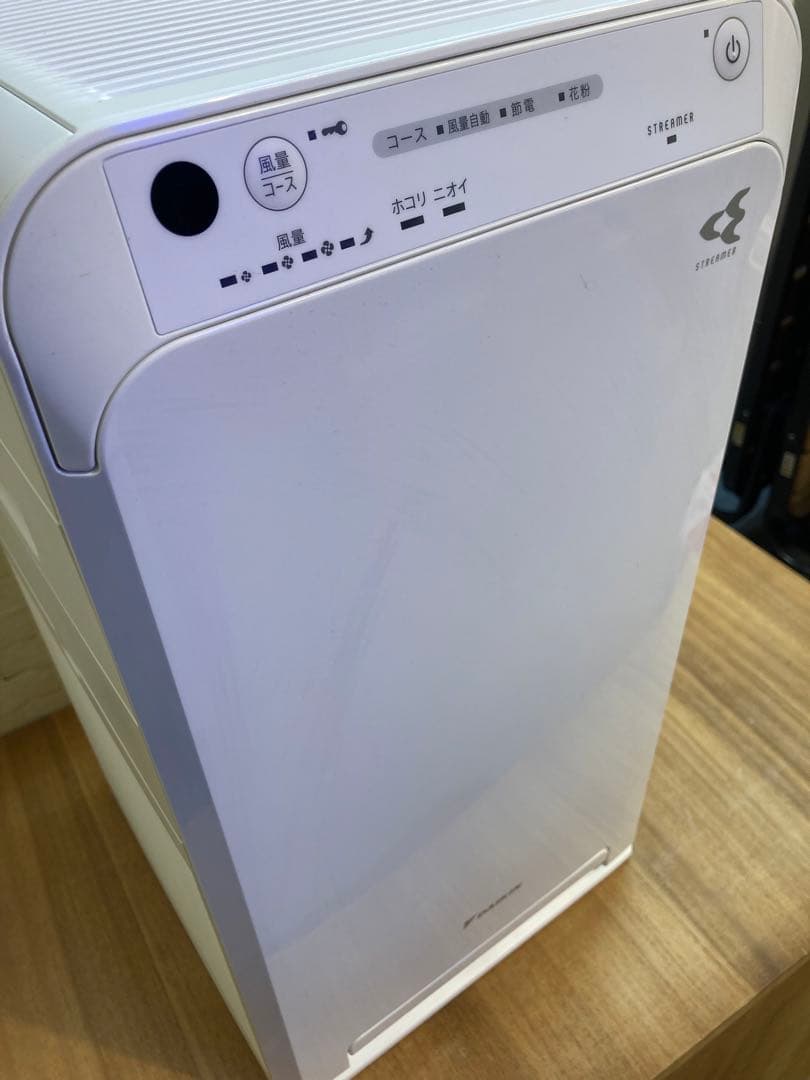 【極美品】ダイキン 空気洗浄機 MC55YBK-W 2021年製