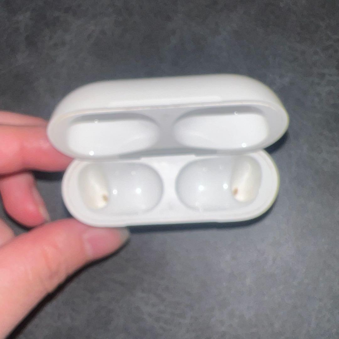 AirPodspro AirPodsプロ 右耳のみ ケースあり