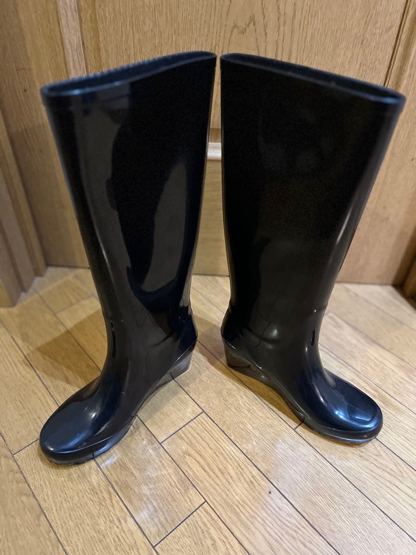 RED VALENTINO おしゃれなレインブーツ