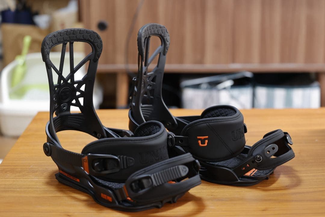 UNION ブラック スノーボードビンディング　FLITE PRO